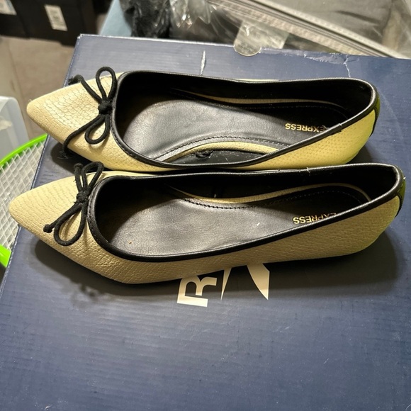 Express flats - Picture 2 of 2